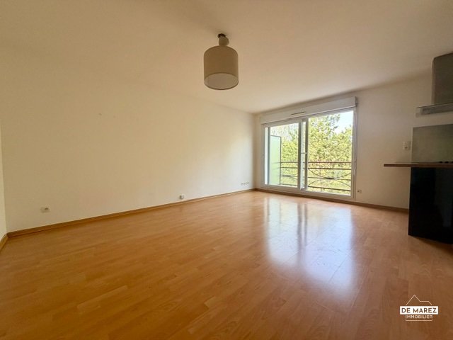 APPARTEMENT T2 A LOUER - MARCQ EN BAROEUL - 47 m2 - 810 &euro; charges comprises par mois